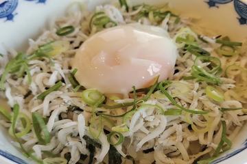 温玉しらす丼