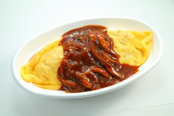 自家製デミグラスソースのオムライス