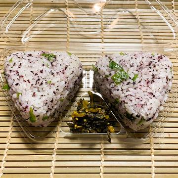 ゆかりと大葉のオイルおにぎり(2個)