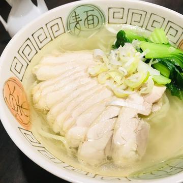 蒸し鶏塩ラーメン
