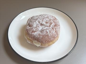 クリームドーナツ