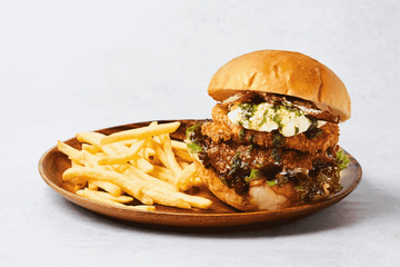 淡路島バジルチーズバーガー【ポテトコンビ】