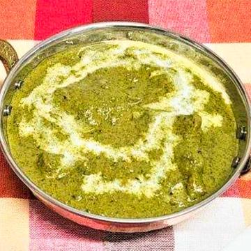 サグマッシュルームカレー/Sag Mushroom Curry