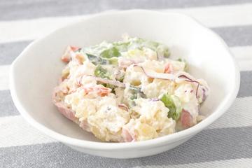 季節のポテトサラダ
