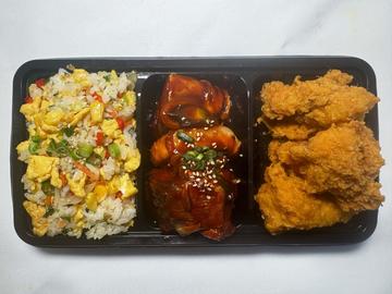 人気3種セット② 玉子野菜チャーハン+韓国式サバ煮+選べるチキン