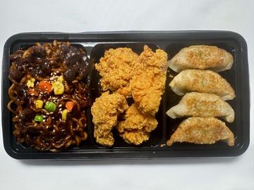 がっつり人気3種セット ジャージャーラーメン+フライドチキン+焼き餃子