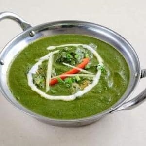 ほうれん草チキンカレー Sag chicken curry