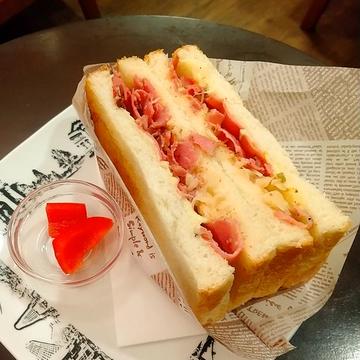 ルーベンホットサンド