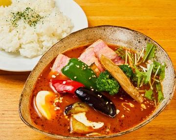 厚切りベーコンと野菜12種のスープカレー