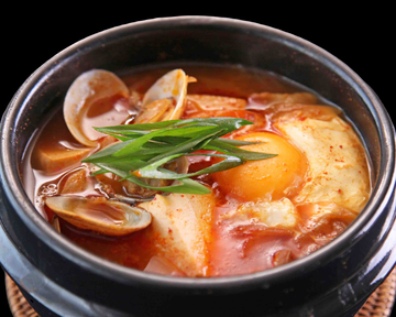 【ライス付】韓国本格純豆腐チゲ+ごはん