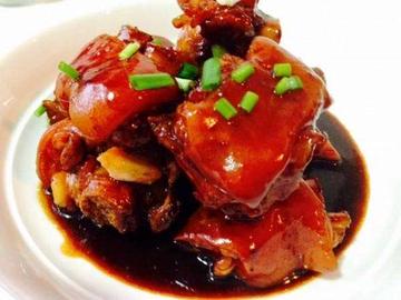 豚足の柔らか煮(猪蹄)