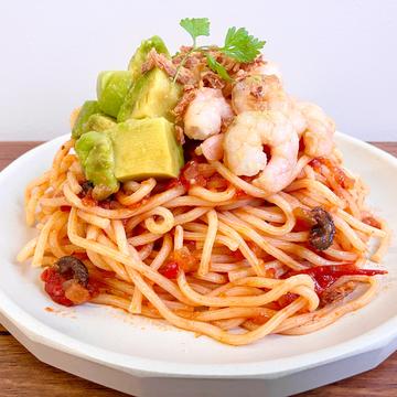 【夏季限定】えびとアボカドの冷製パスタ