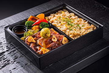 熟成ハラミ ガリバタステーキ弁当