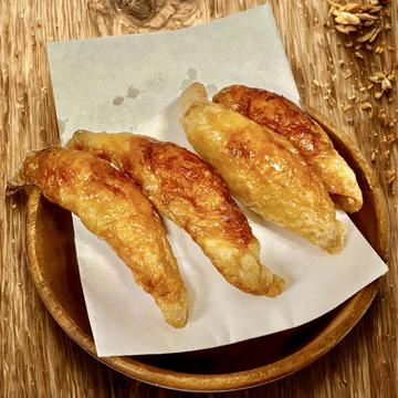 鶏皮ぎょうざ4個