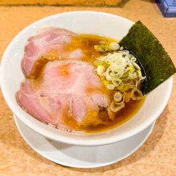 オレンジと貝ラーメン
