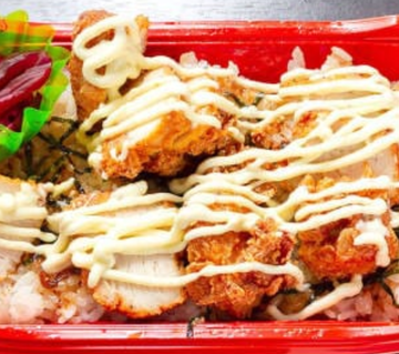 唐揚げわさびマヨネーズ丼