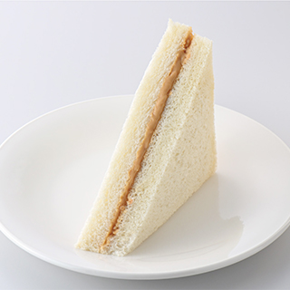 ヒーナッツサント (ハーフ)Peanut Butter Sandwich
