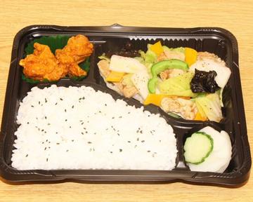 肉野菜炒め弁当