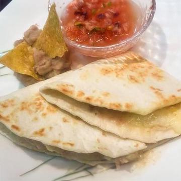 メキシコ豆とチーズのタコス 1pc
