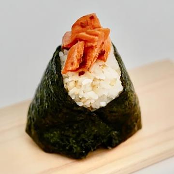 鮭オニギリ(空豆の発酵ソース)(大)