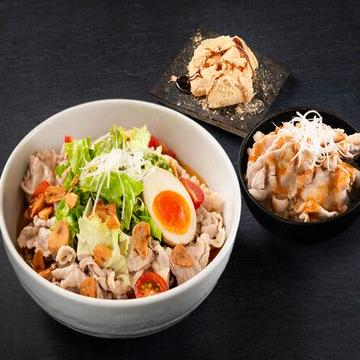 花道定食(豚にんにく冷麺)