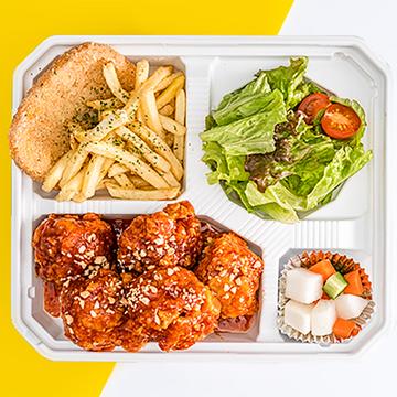 ヤンニョムチキン&ハニーバターポテト弁当 Yangnyeom Chicken & Honey Butter Fries Bento Box