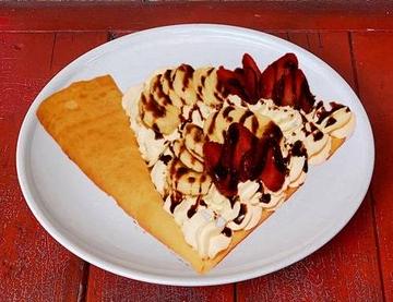 いちごバナナチョコ生クリーム