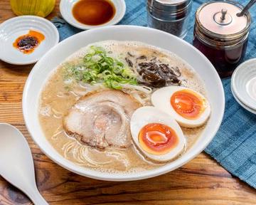 醤油豚骨 味玉入り