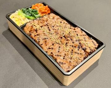 黒毛和牛上カルビ弁当(仙台牛リブロース)