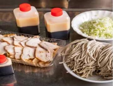 油そばDXセット(生麺での提供)