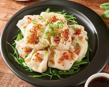 迷ったらこれ 皮もちもち水餃子 6個 Tender Steamed Gyoza Dumplings