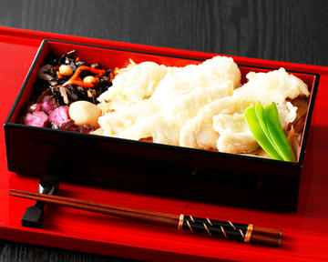 鶏の天婦羅重 上