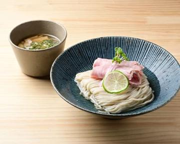 熟成醤油 鰹昆布水つけそば 醤油