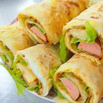 蛋灌(卵 野菜いりクレープ巻き)