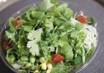 パクチーサラダ【Coriander salad)
