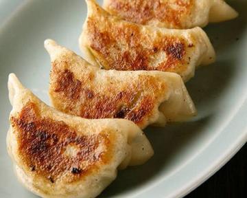 肉汁入り揚げ餃子(8個入り)