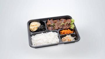 牛カルビ弁当Beef rib lunch box