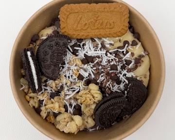 チョコまみれアサイーボウル