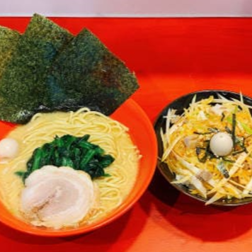 ラーメン+辛ネギチャ丼