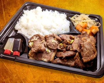 ジビエ焼肉弁当(エゾ鹿フィレ、ラム、合鴨塩)