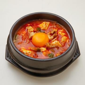 「神谷商店」ホルモンスンドゥブチゲ