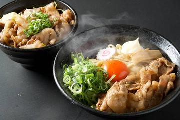 ご飯特盛無料！肉玉まぜそば・焼肉丼セット