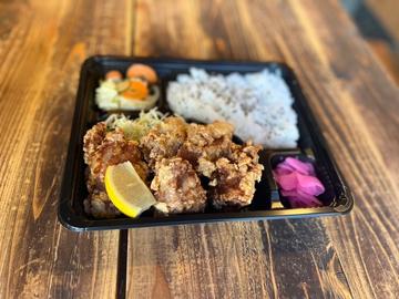 唐揚げ弁当