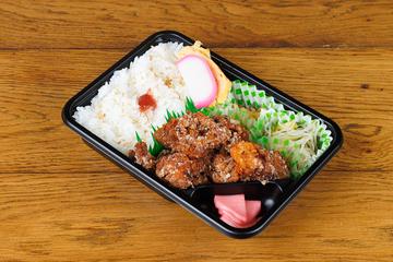唐揚げ弁当