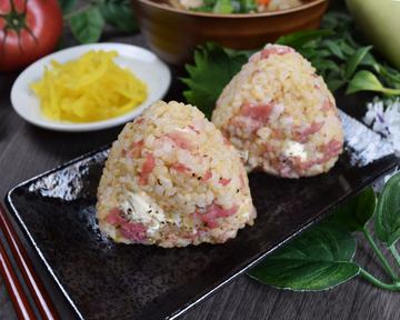 生ハムクリームチーズの玄米おにぎり【1個】