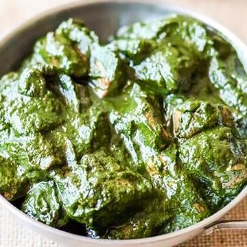 ほうれん草チキンカレー Spinach ＆ Chicken Curry