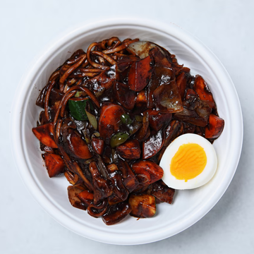 肉ジャージャー麺