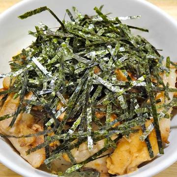 刻みのり豚丼