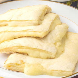 チーズナン/Cheese Nan