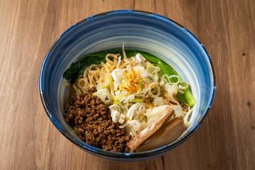 汁なし担々麺 辛痺
